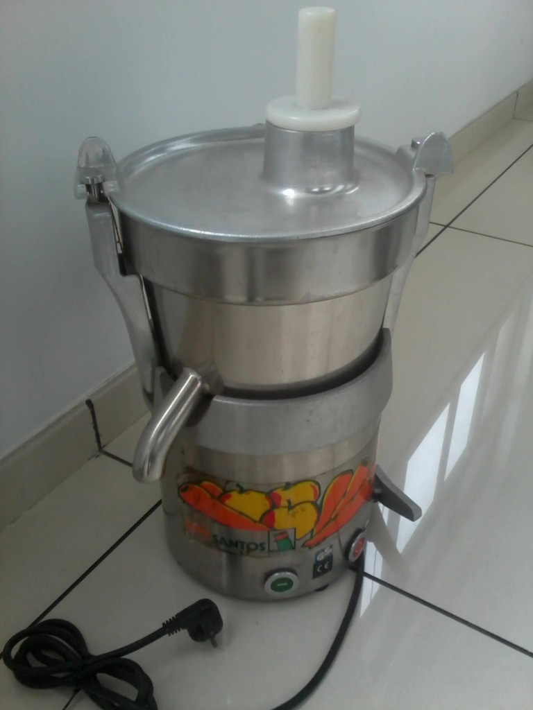 伟丰WF-B2000多功能不锈钢榨汁机果汁机渣汁分离水果机商用水果机