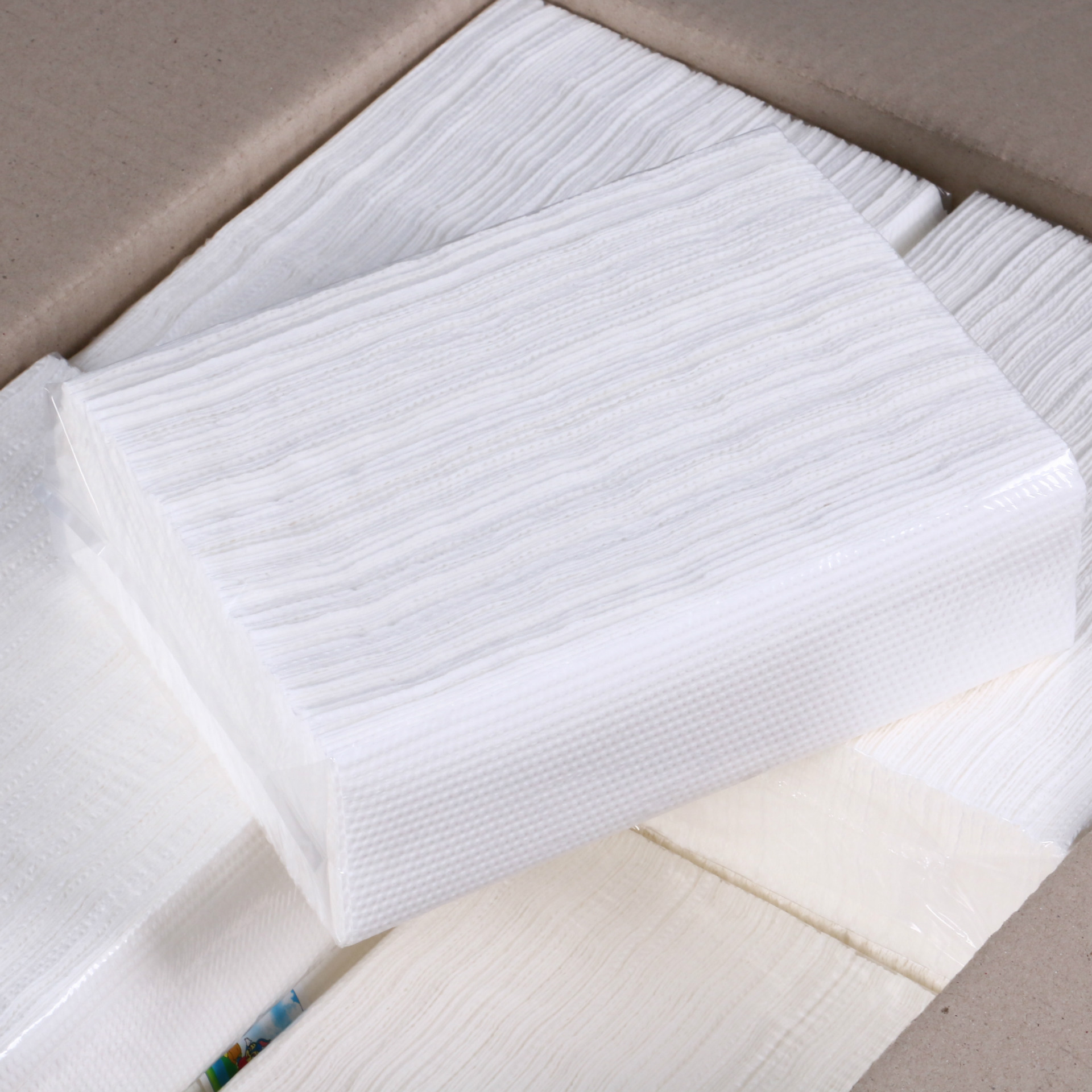 批发加厚三折擦手纸130抽厨房吸油用纸抽纸酒店厕所卫生纸 包邮