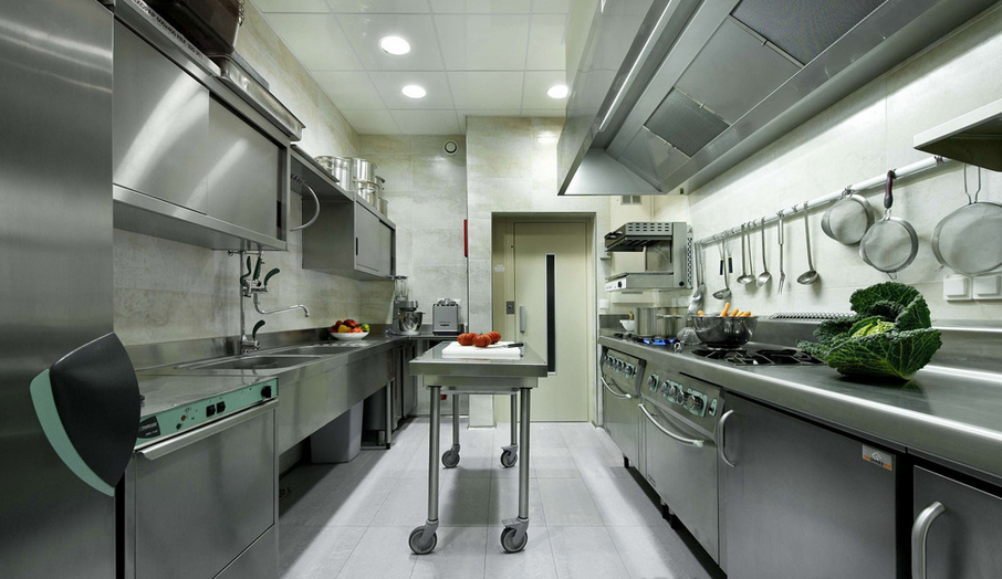 欧姆维商用厨房电器 引领商用厨房设备·智能厨房行业